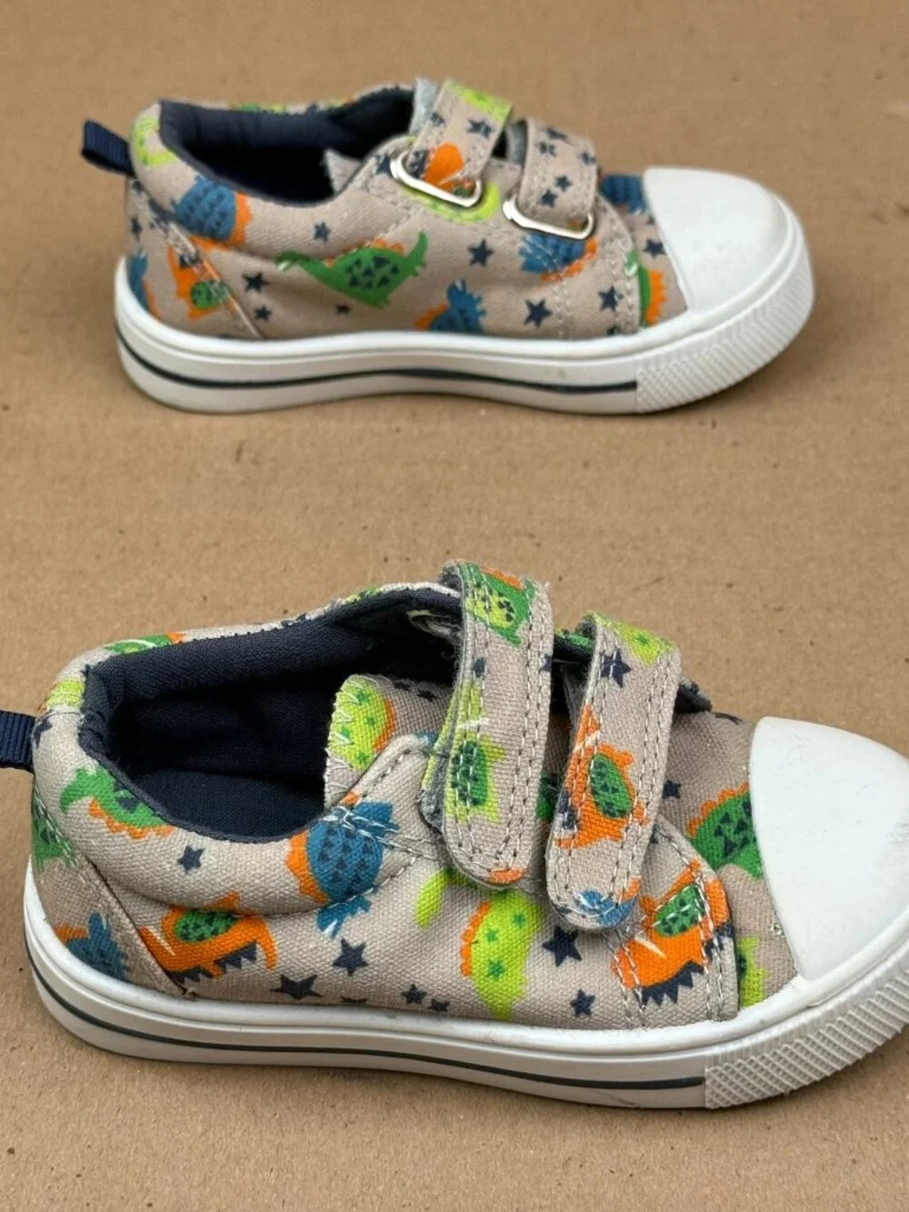 Toddler Boys Size 5 Dinosaur Print Canvas Sneakers Hook and Loop Shoes